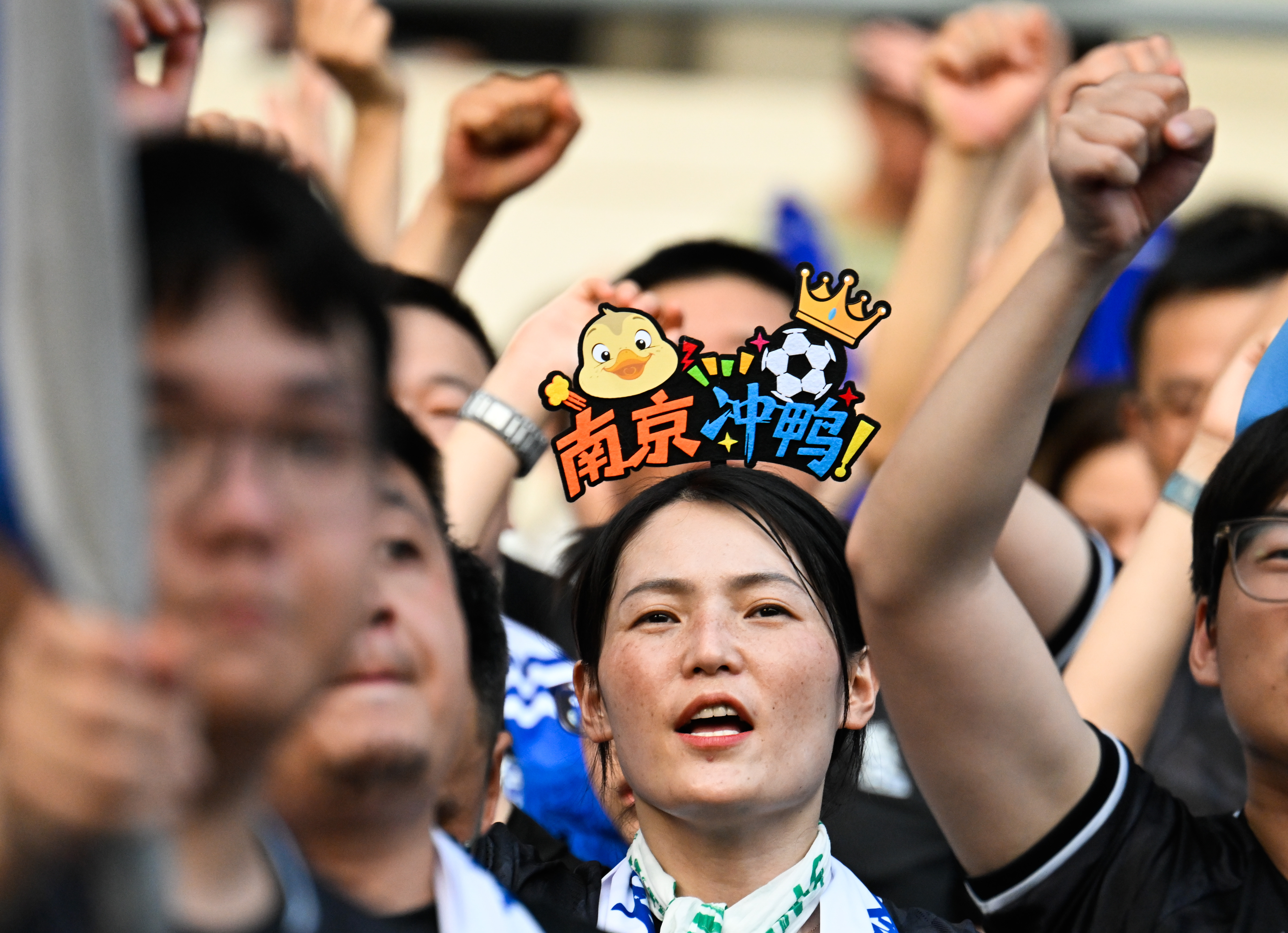 江苏队实力超强，横扫对手获胜